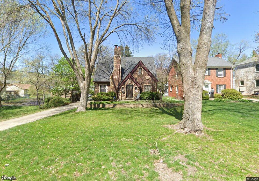 4301 Allison Ave, Des Moines, IA 50310 - photo 1