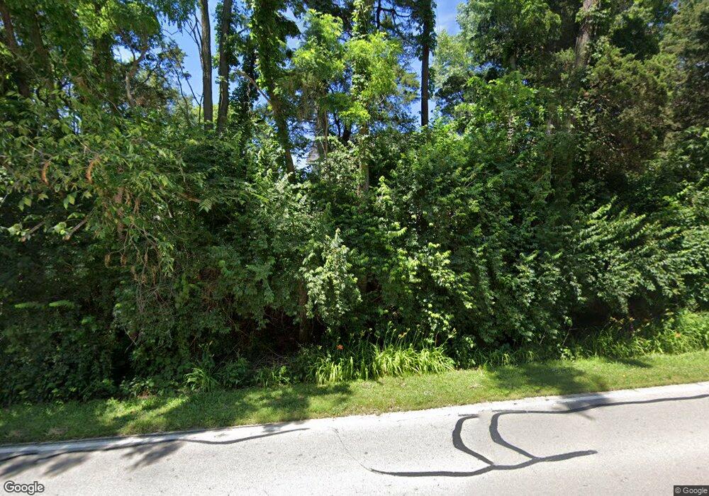 1389 Royce Rd, Naperville, IL 60565 - photo 1