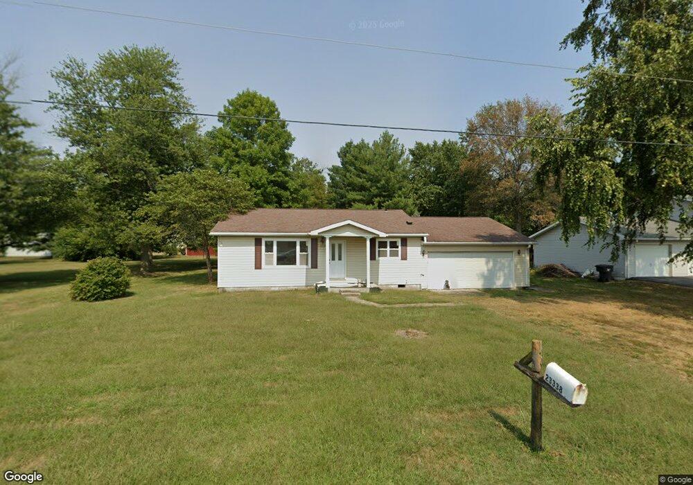 23338 W County Rd, Jerseyville, IL 62052 - photo 1