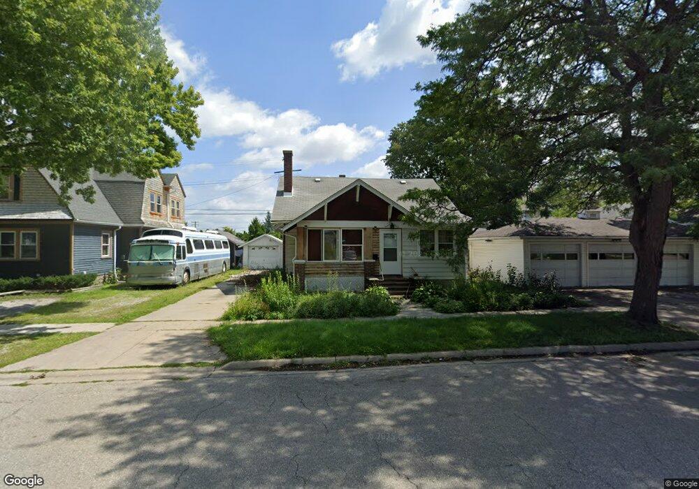 1610 6th St, Port Huron, MI 48060 - photo 1