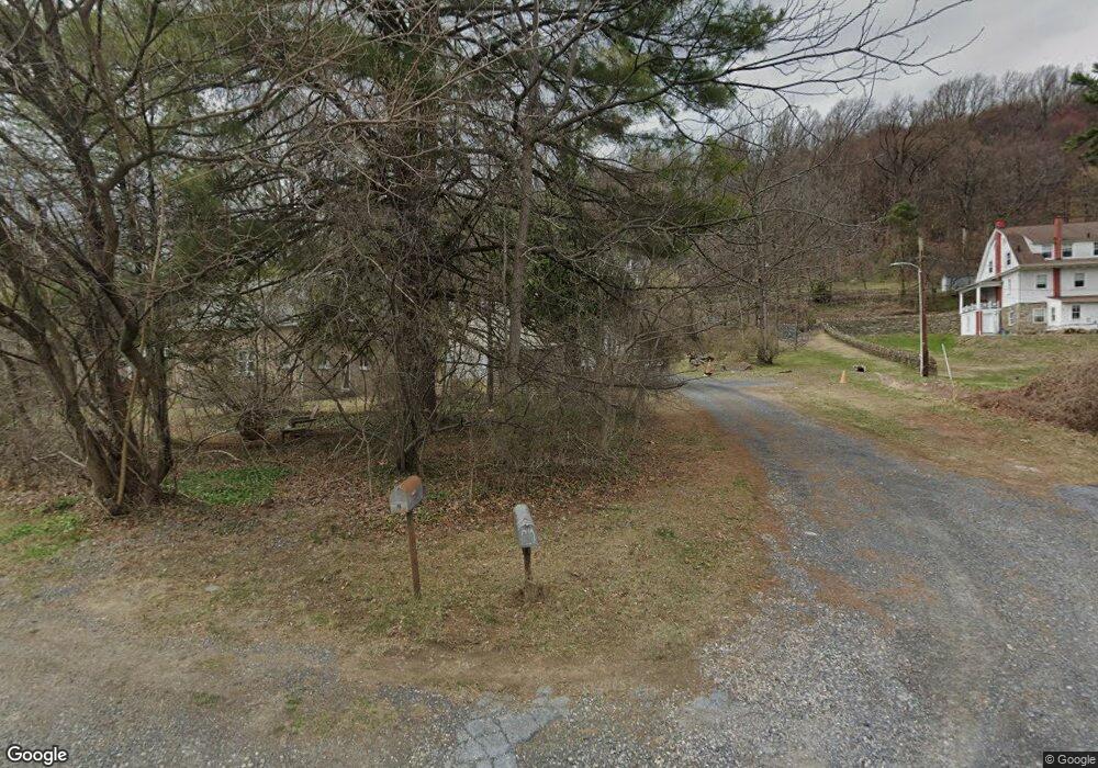 13 Lake St, Reading, PA 19606 - photo 1