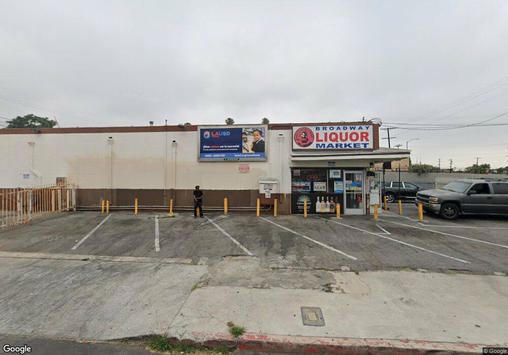 7525 S Broadway, Los Angeles, CA 90003 - photo 1