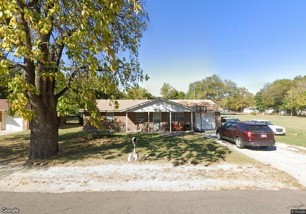 1006 W 14th St, Ada, OK 74820 - photo 1