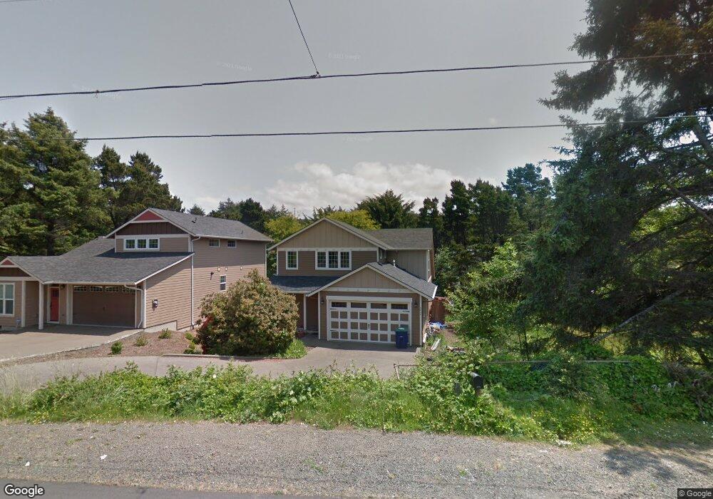 3048 SW Anchor Ave, Lincoln City, OR 97367 - photo 1