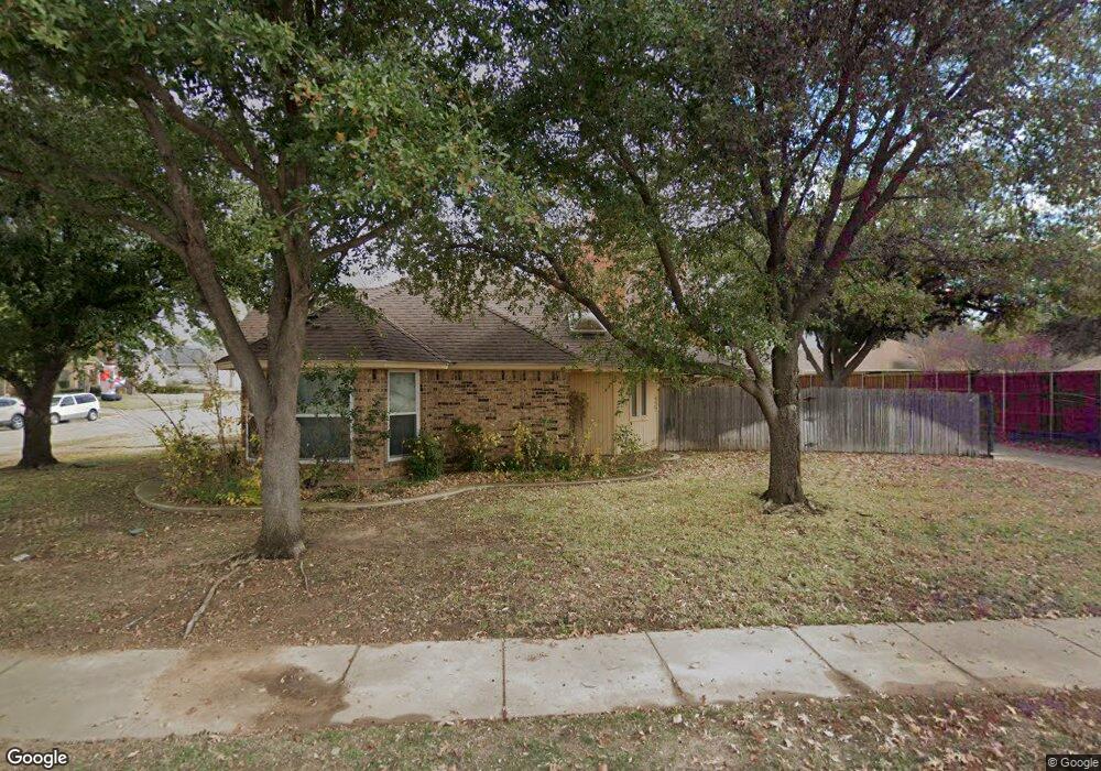 404 Miranda Terrace, Bedford, TX 76021 - photo 1