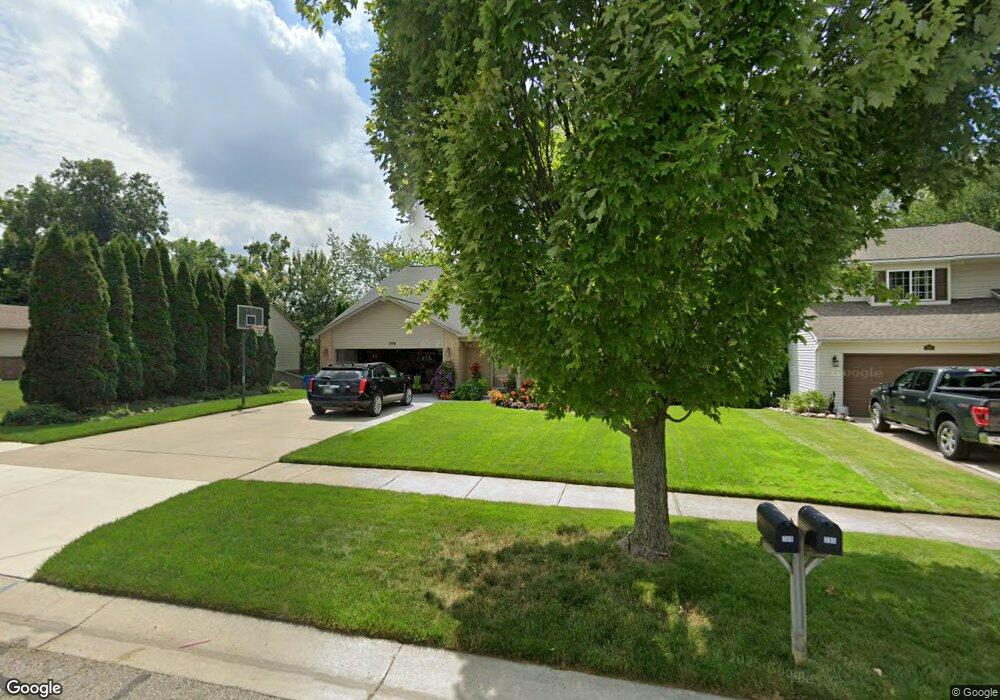 399 Cove View Dr, Waterford, MI 48327 - photo 1