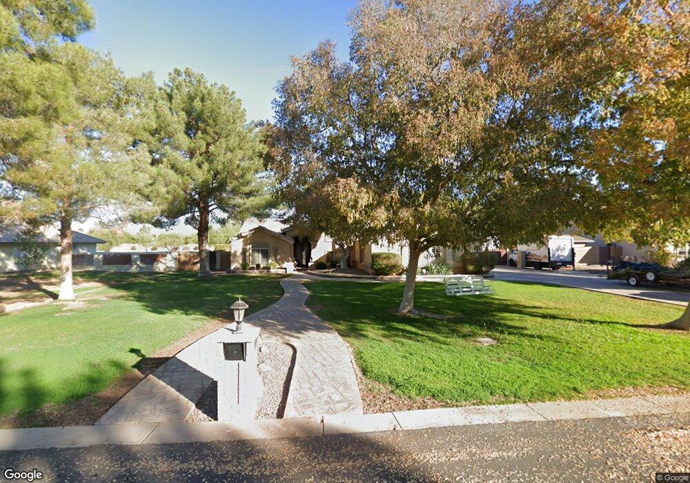 1812 E Lexington Ave, Gilbert, AZ 85234 - photo 1