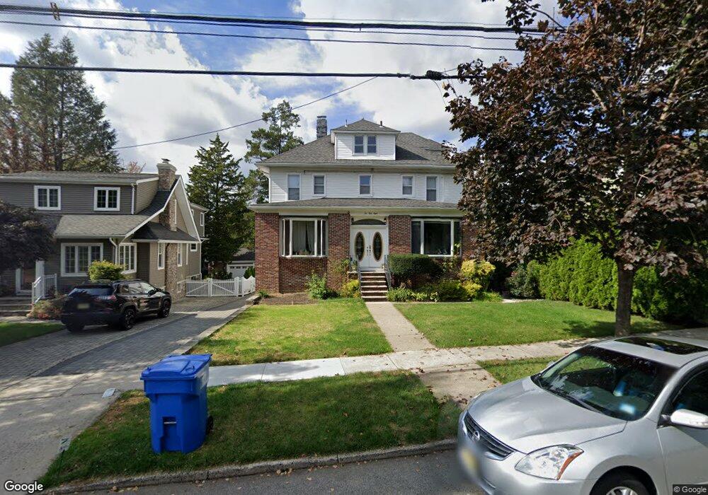 258 Ridge Rd, Rutherford, NJ 07070 - photo 1