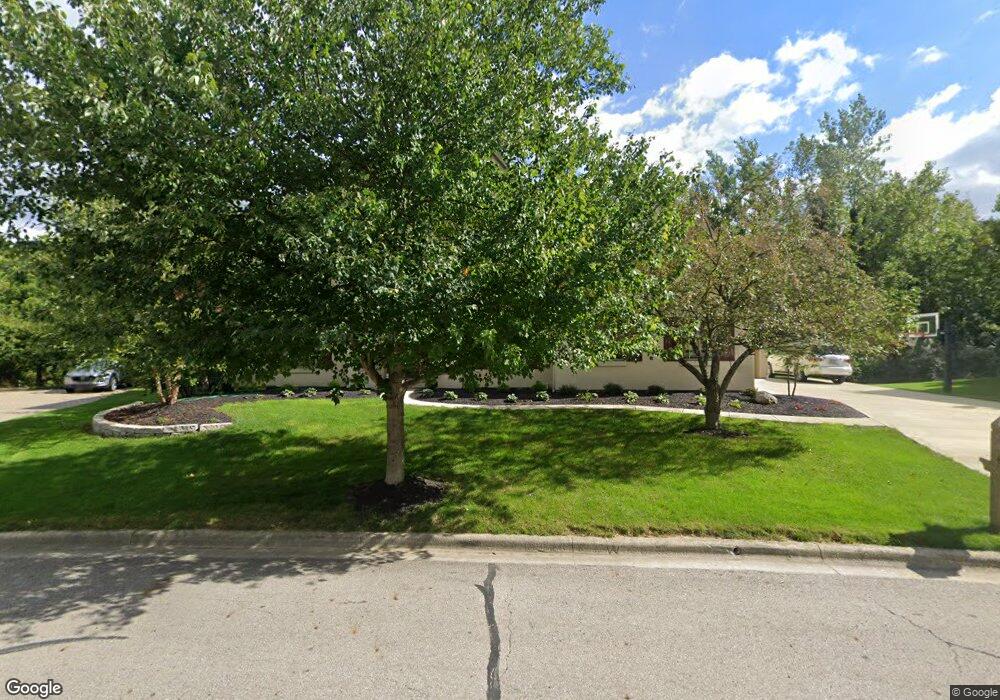 433 Engelwood Ct, Powell, OH 43065 - photo 1