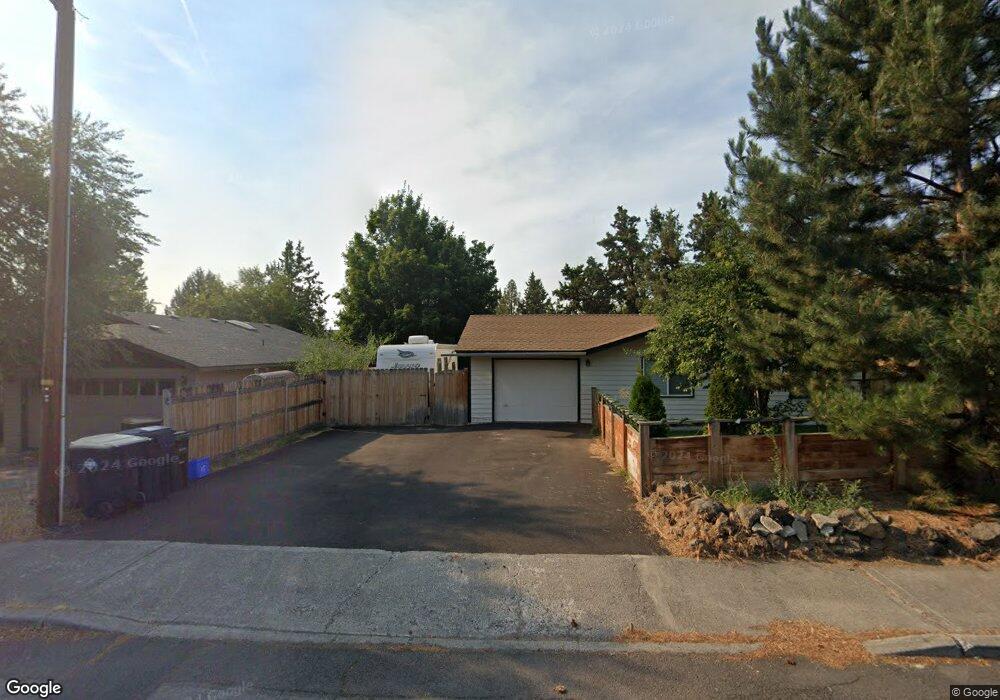 1905 NE Higher Ground Ave, Bend, OR 97701 - photo 1