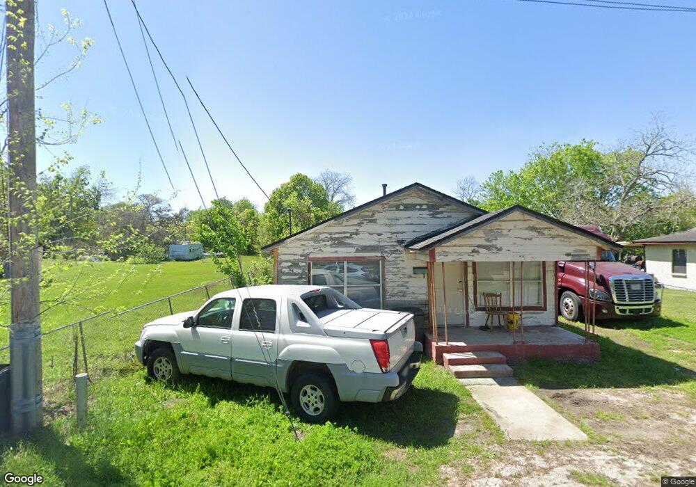 3012 Avenue A, Bay City, TX 77414 - photo 1