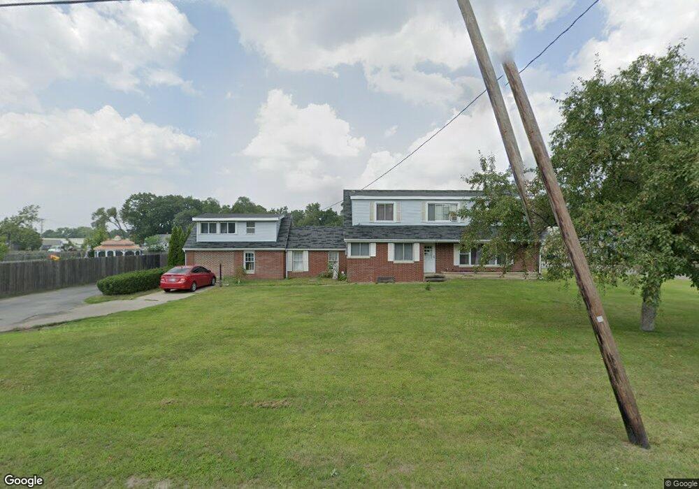 1202 W Mishawaka Rd, Elkhart, IN 46517 - photo 1