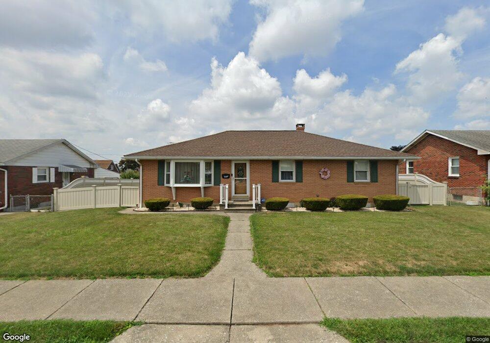 824 N Lacrosse St unit 828, Allentown, PA 18109 - photo 1