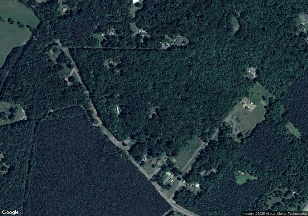 5187 Rolling Rd, Scottsville, VA 24590 - photo 1