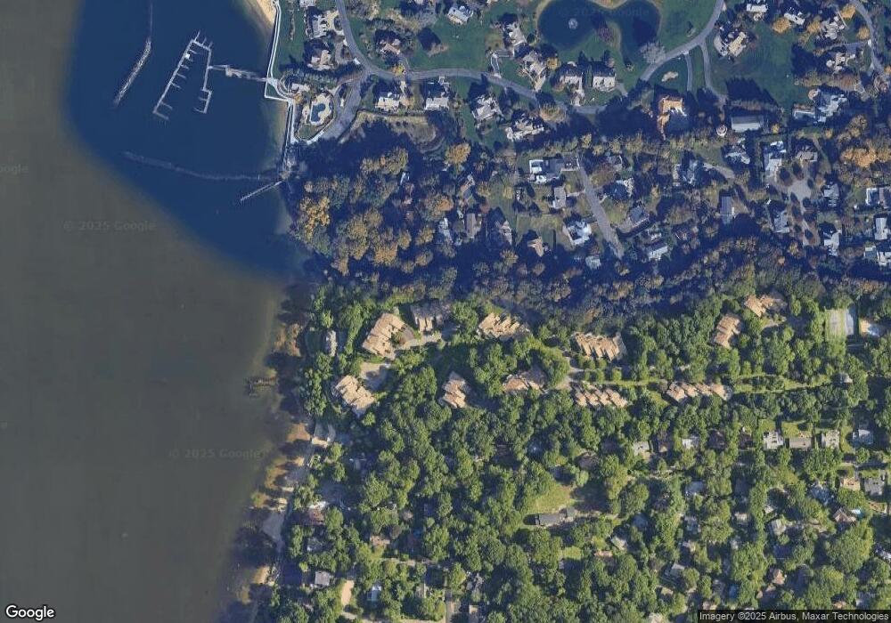 2 Bluff Rd, Glen Cove, NY 11542 - photo 1