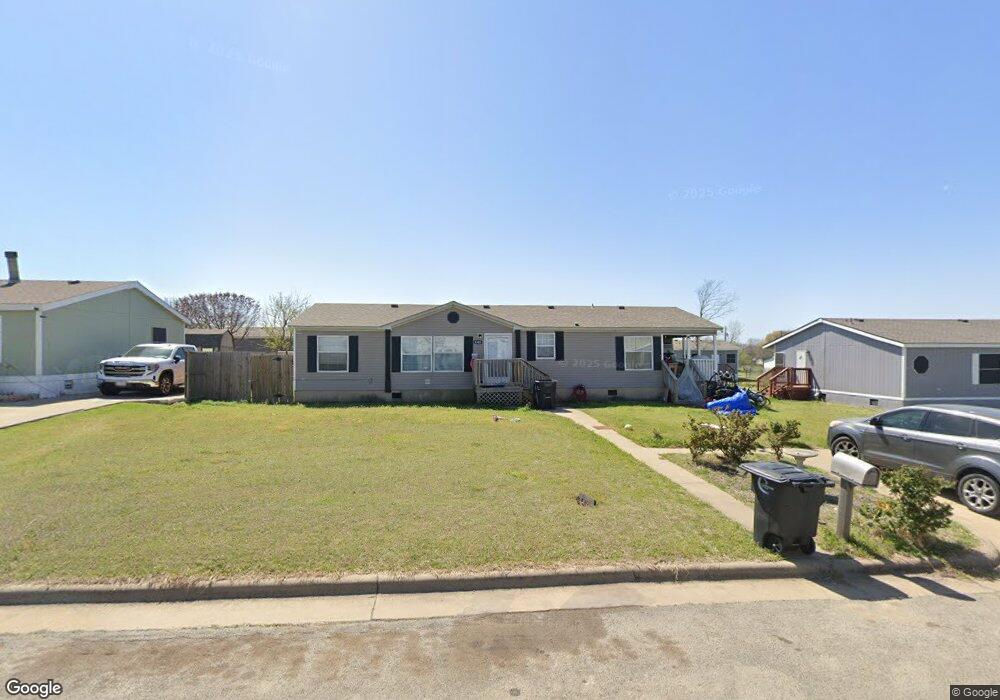 1505 Smooth Stone Dr, Cleburne, TX 76033 - photo 1