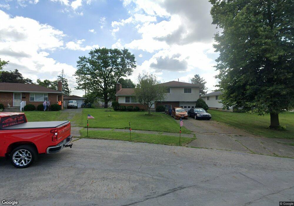 1514 Matthias Dr, Columbus, OH 43224 - photo 1