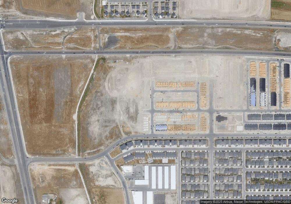 1981 N 4260 W unit 375, Lehi, UT 84043 - photo 1