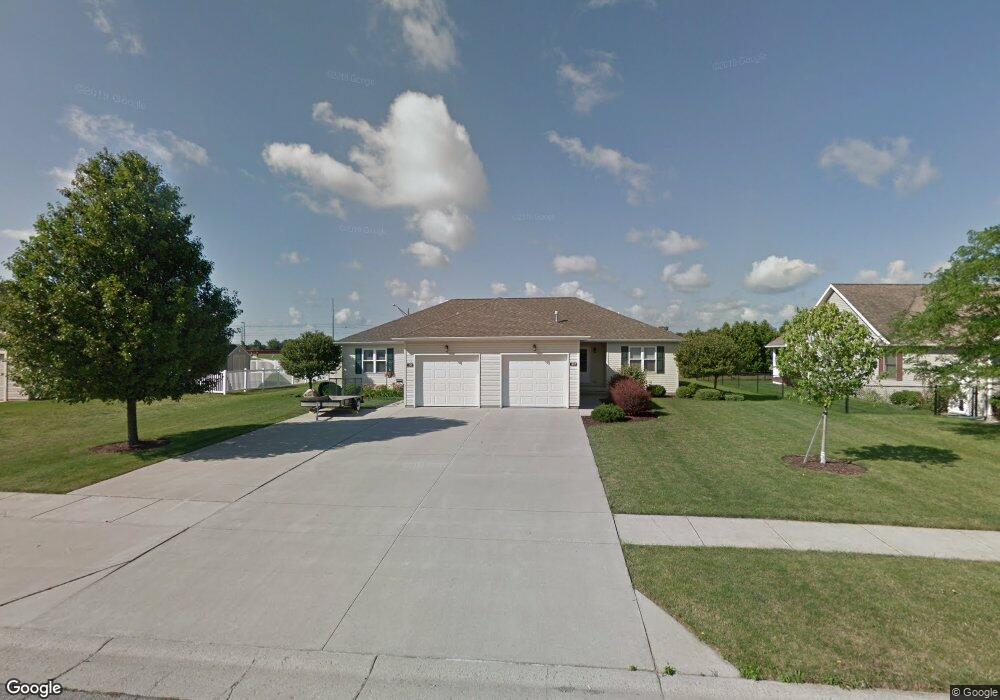 1205 Navajo Trail, Wapakoneta, OH 45895 - photo 1