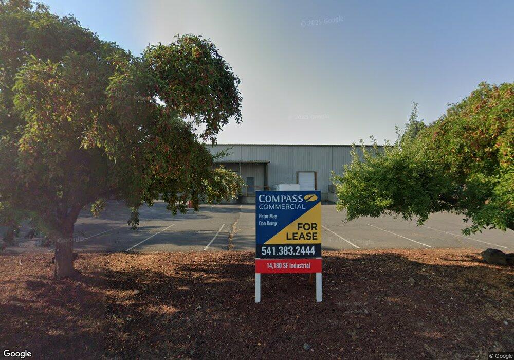 921 SE Armour Rd, Bend, OR 97702 - photo 1