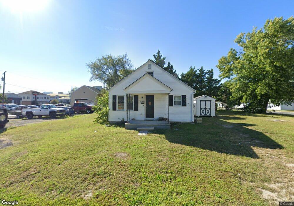 302 Oak St, Salisbury, MD 21804 - photo 1