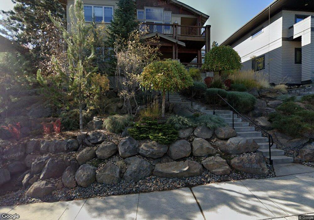 1279 NW Constellation Dr, Bend, OR 97701 - photo 1