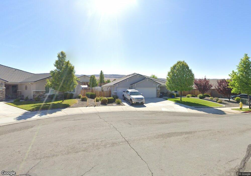 7422 Comet Ct, Sparks, NV 89436 - photo 1