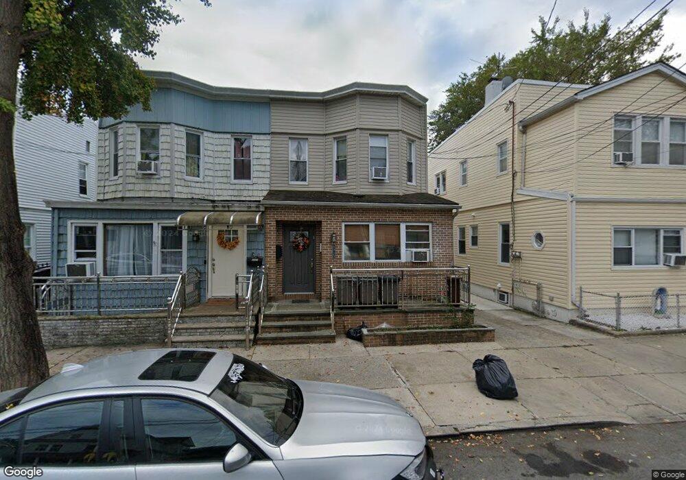 80-20 88th Rd unit 2nd Fl, Woodhaven, NY 11421 - photo 1