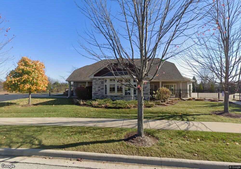 1655 New Port Vista Dr, Grafton, WI 53024 - photo 1