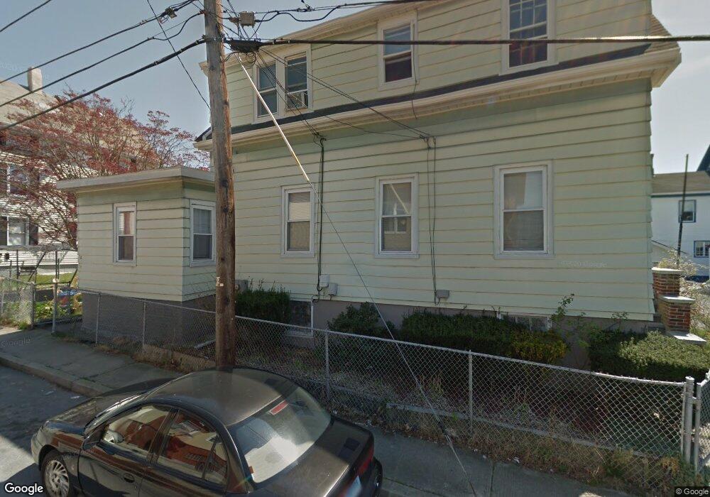 8 Saint Elizabeth St, Bristol, RI 02809 - photo 1