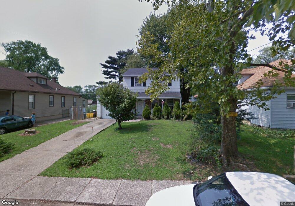 34 S Clinton Ave, Maple Shade, NJ 08052 - photo 1