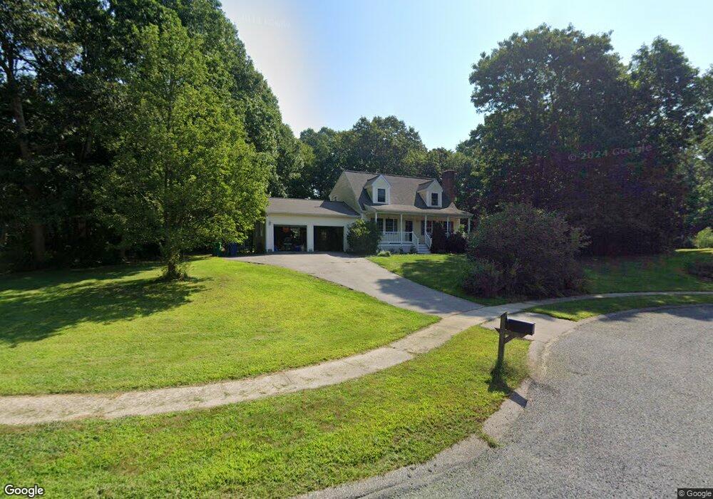 7 Erin Dr, Wakefield, RI 02879 - photo 1