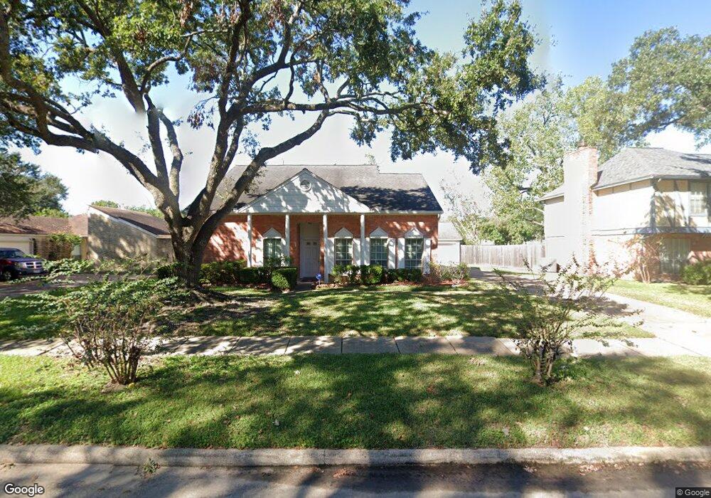 8111 Town Creek Dr, Houston, TX 77095 - photo 1