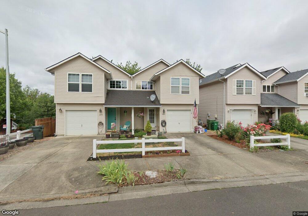 1225 N Creekside Ln, Newberg, OR 97132 - photo 1