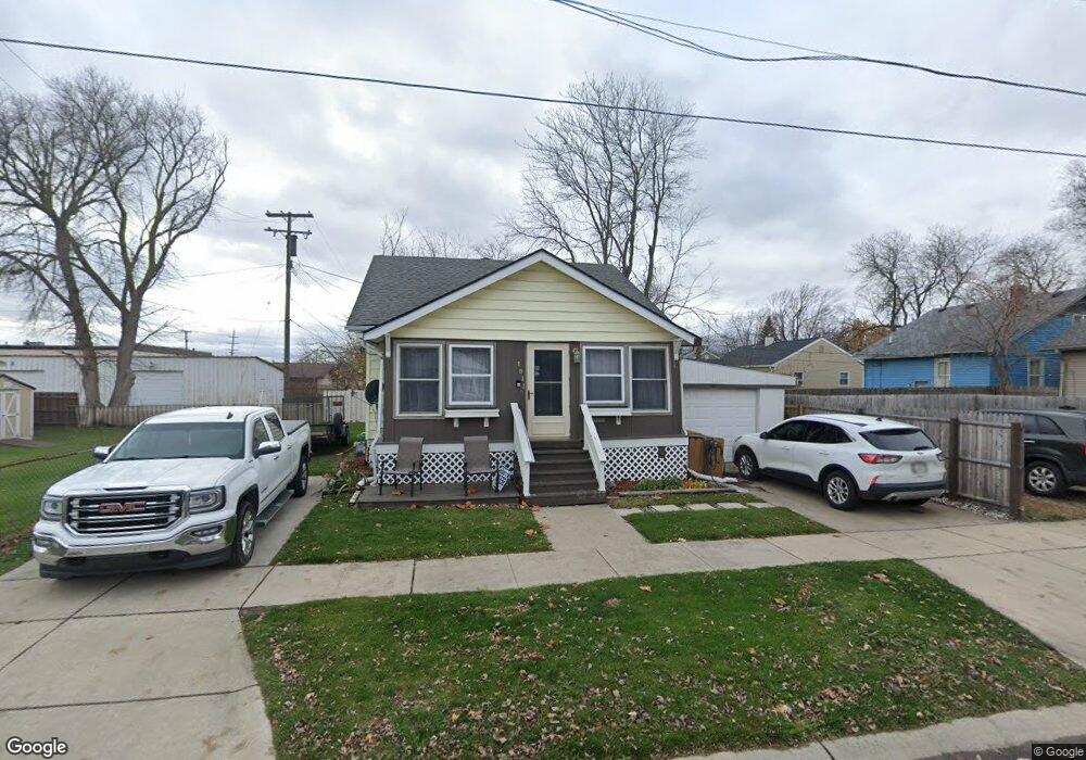 1911 17th St, Port Huron, MI 48060 - photo 1