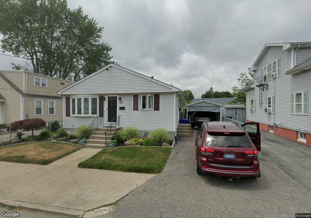 27 Rosemere Rd, Pawtucket, RI 02861 - photo 1