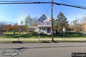 4 Pond Ridge Dr, Clinton, NJ 08809