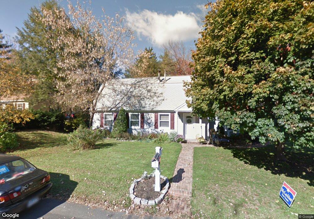 13 Grove Place, Danbury, CT 06810 - photo 1