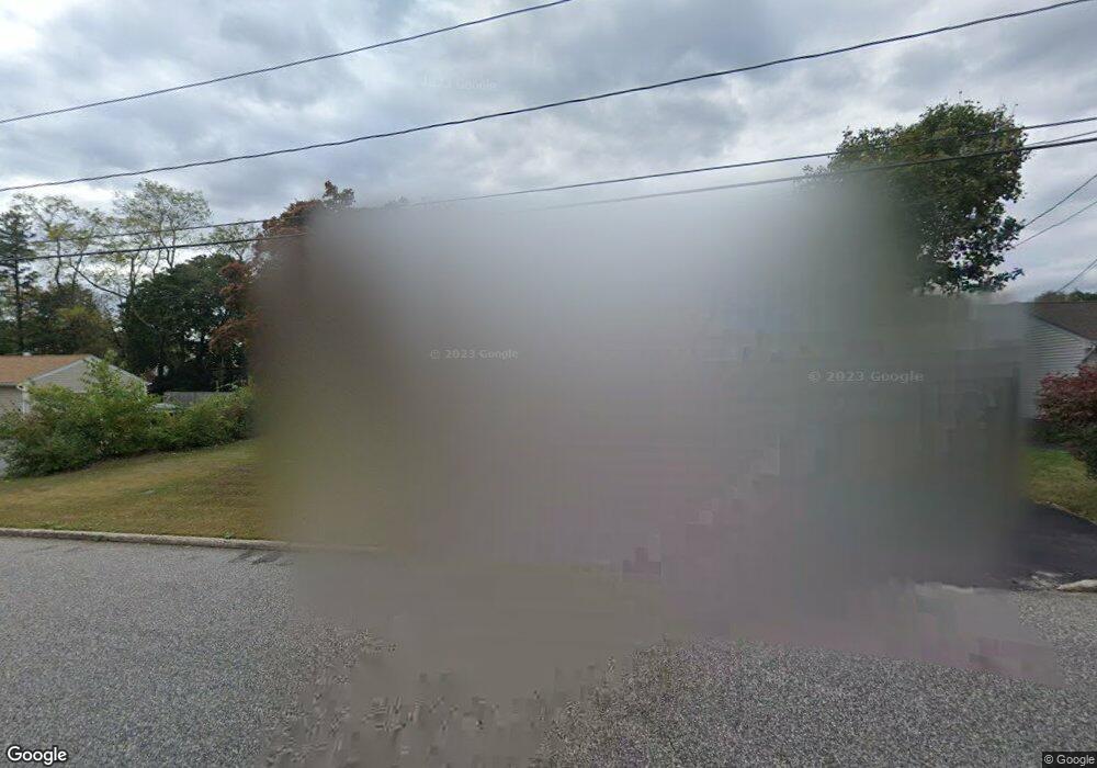 2700 Falcon Ave, Medford, NY 11763 - photo 1