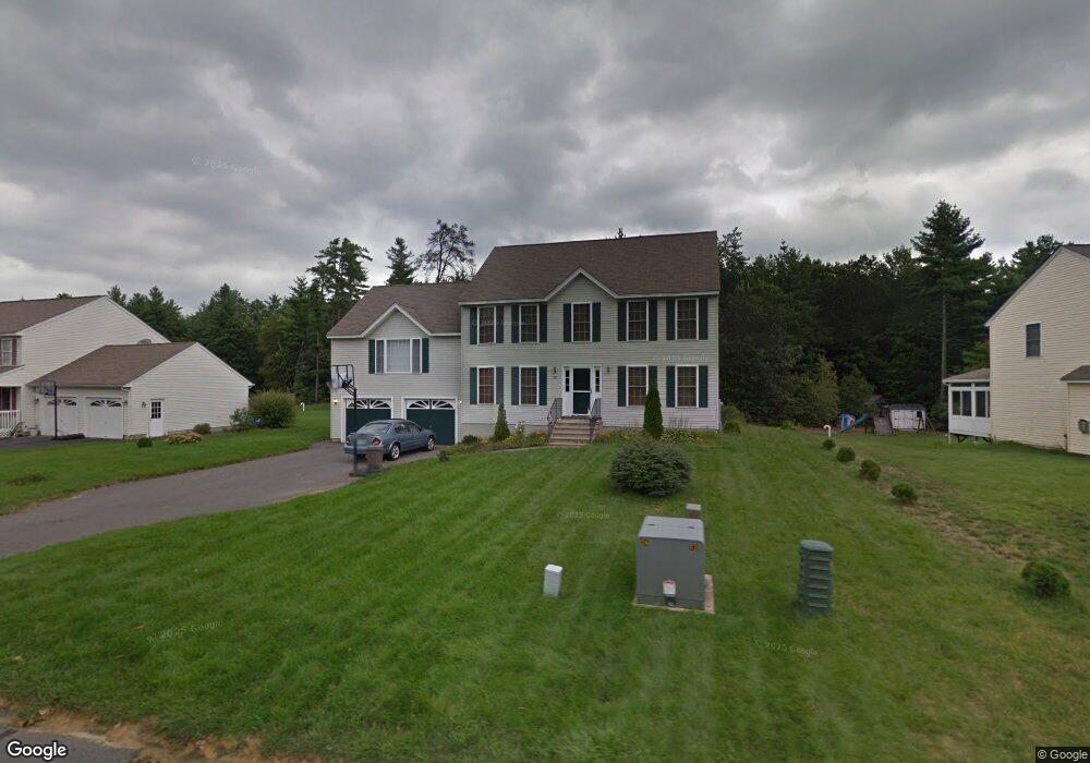 10 Sunflower Ln, Londonderry, NH 03053 - photo 1