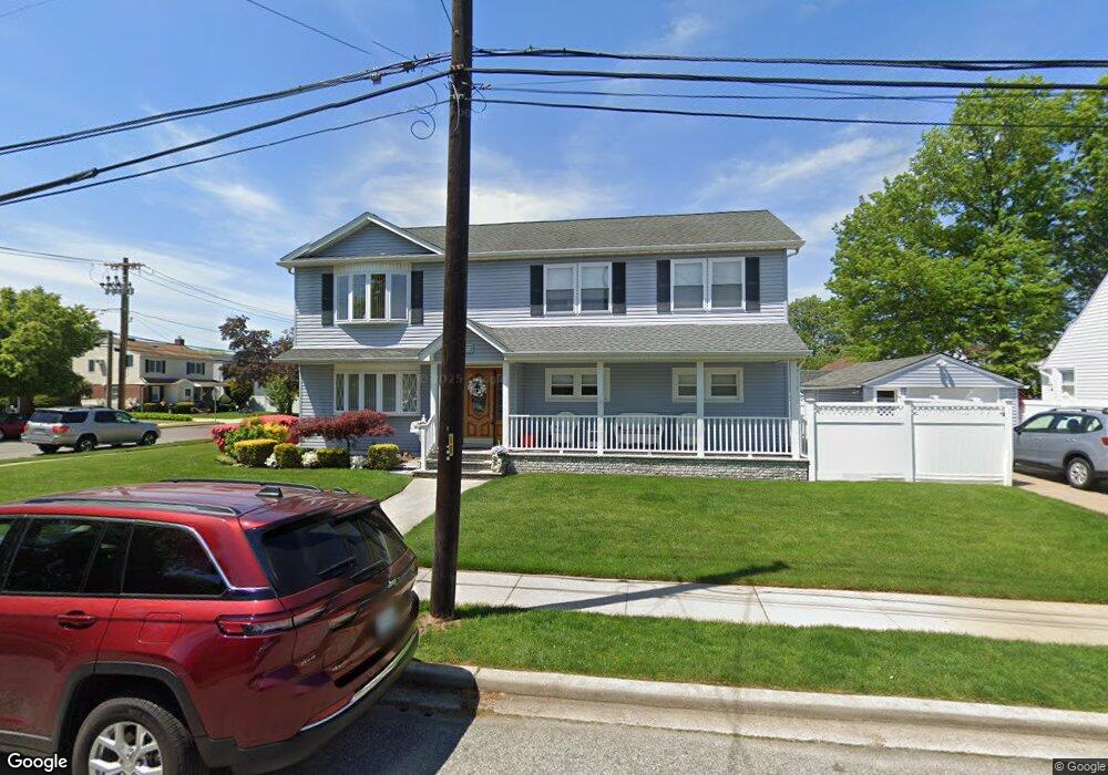 190 Frame St, Franklin Square, NY 11010 - photo 1