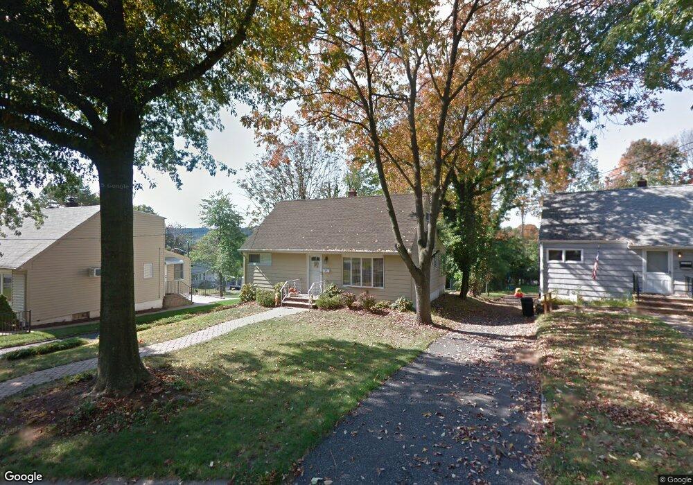 23 Phyllis Rd, West Orange, NJ 07052 - photo 1