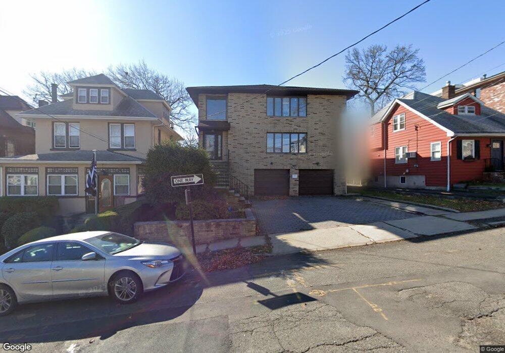 240 Fulton Terrace unit 2nd fl, Cliffside Park, NJ 07010 - photo 1