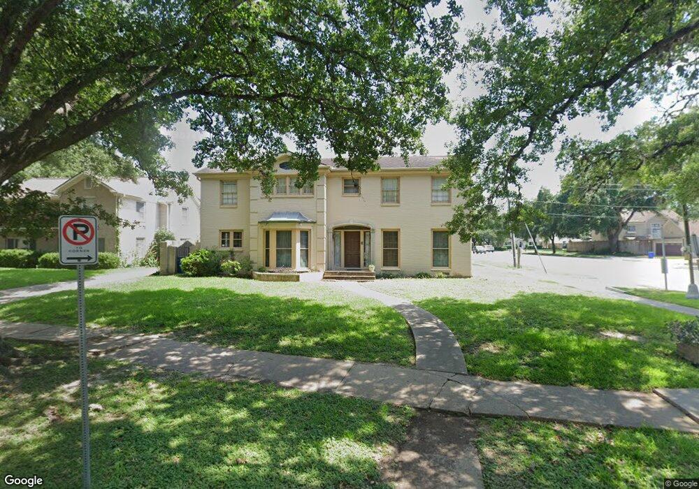 Street View Photo