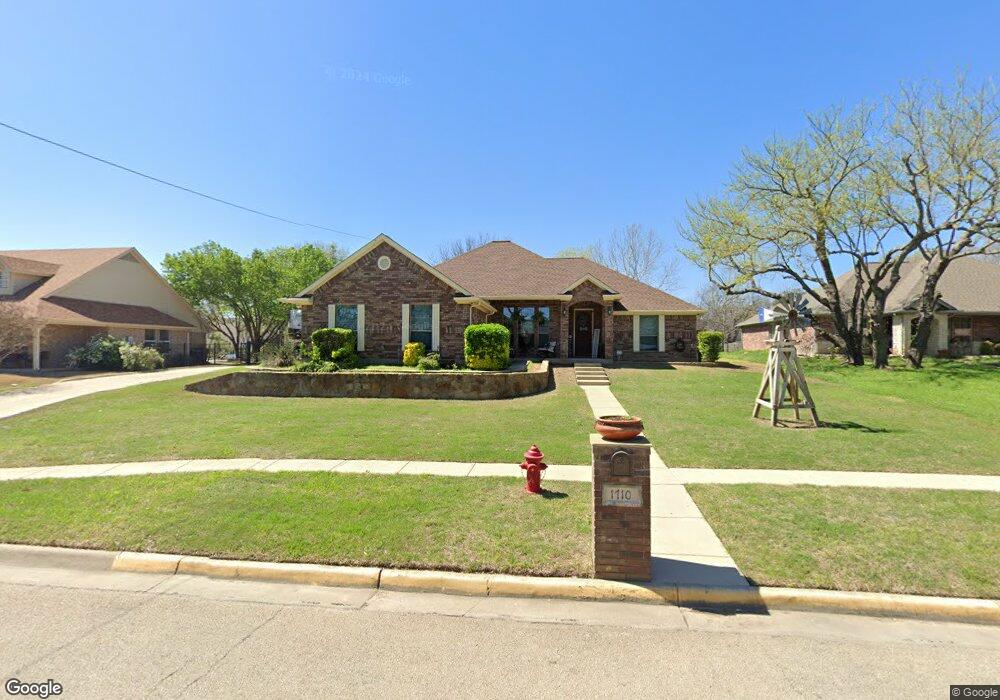 1710 E Lake Dr, Weatherford, TX 76087 - photo 1