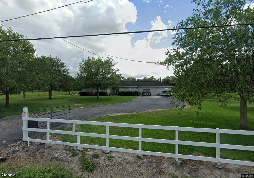 2060 Lundy Ln, Friendswood, TX 77546 - photo 1