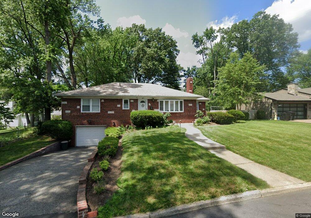 281 Magnolia Ave, Cresskill, NJ 07626 - photo 1