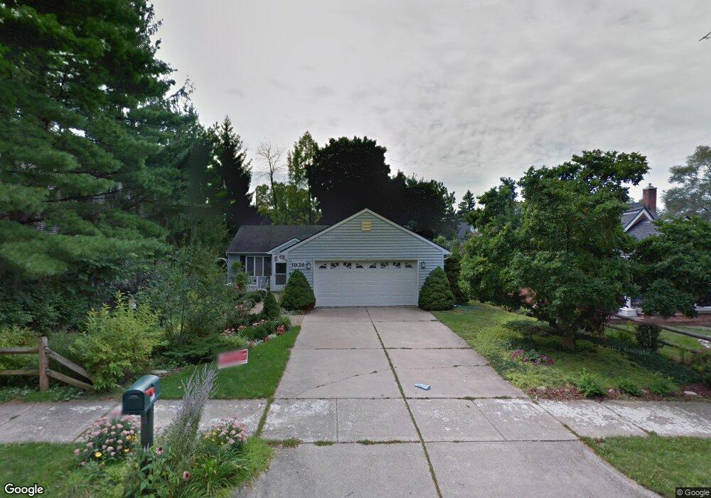 1938 Camelot Rd, Ann Arbor, MI 48104 - photo 1