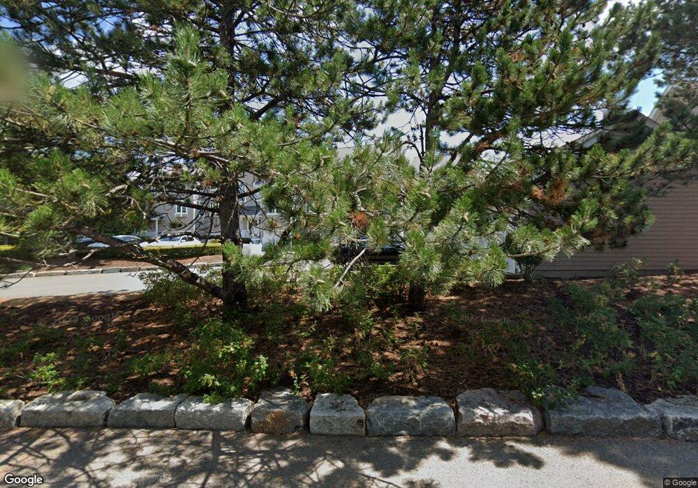 8 Schooner Ln, Quincy, MA 02171 - photo 1