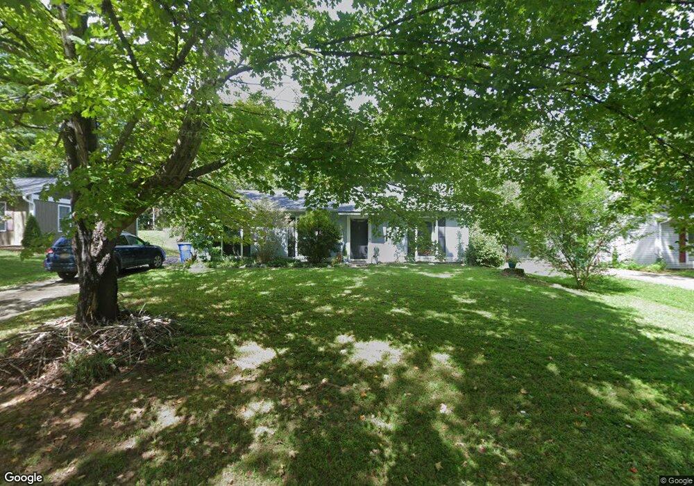 120 Wicklow Dr, Asheville, NC 28806 - photo 1